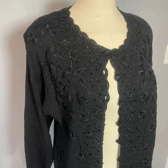 NWT Vintage 90s Black Dark Academia Floral Embroidered Knit Cardigan - Picture 2 of 14
